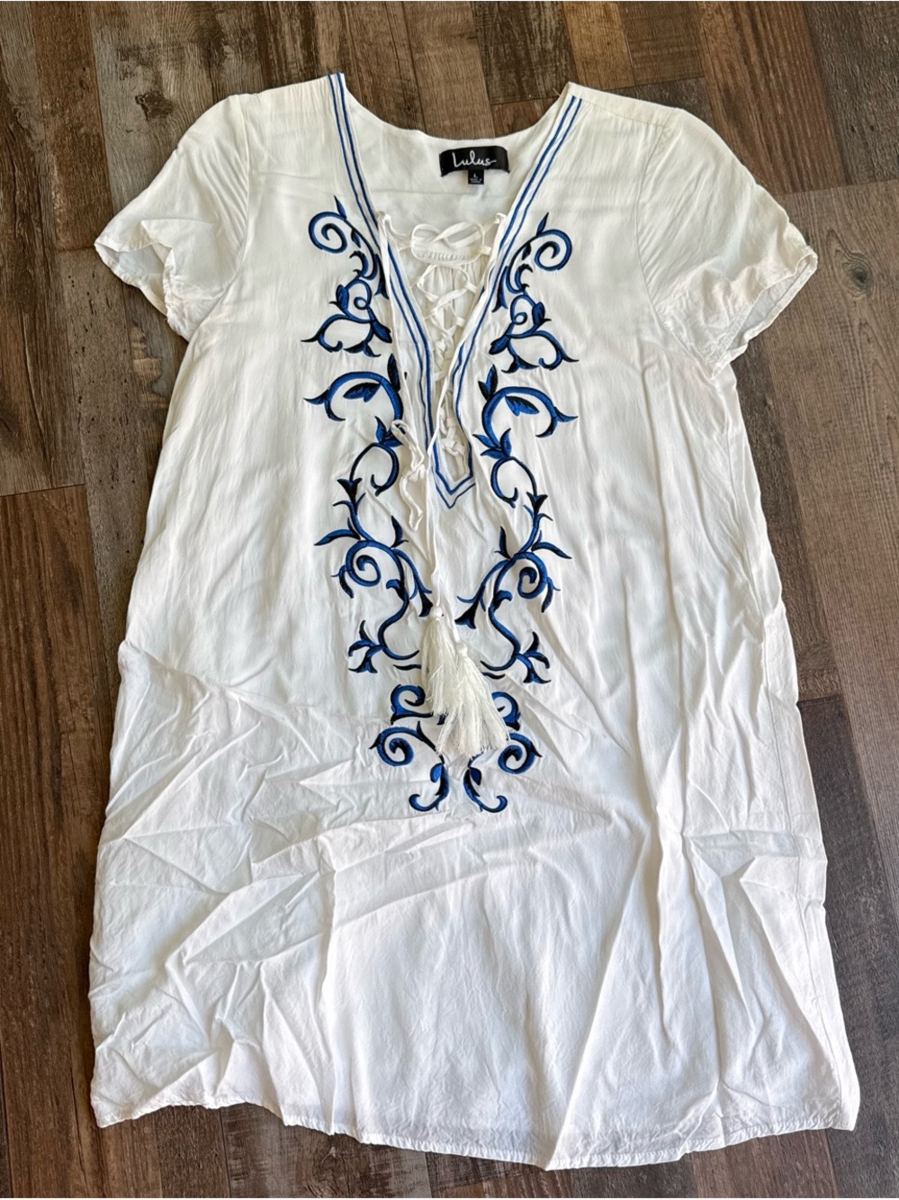 Lulu's White Tunic with Blue Embroidered V-Neck & Tassels